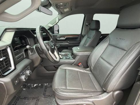 Used 2024 GMC Sierra 2500 Denali AWD/4WD image 17