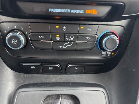 Used 2020 Ford Transit Connect XL image 18