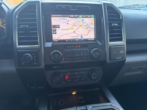 Used 2015 Ford F150 XLT w/ Equipment Group 302A Luxury image 17