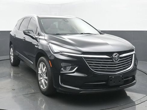 Used 2022 Buick Enclave Essence w/ Experience Buick Package FWD image 8