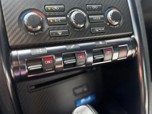 Used 2014 Nissan GT-R Track Edition AWD/4WD image 26