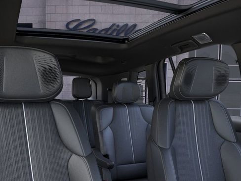 New 2026 Cadillac Vistiq Luxury w/ LPO, Floor Liner Package image 24