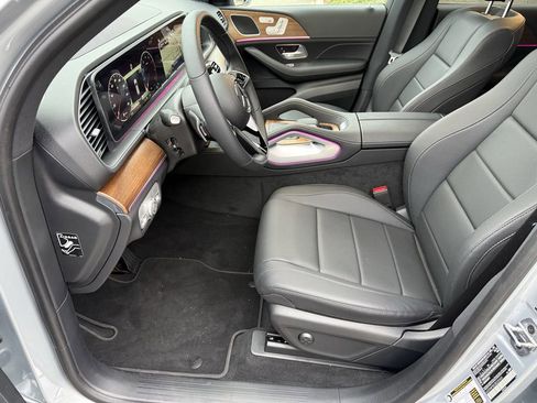New 2025 Mercedes-Benz GLE 350 4MATIC image 9