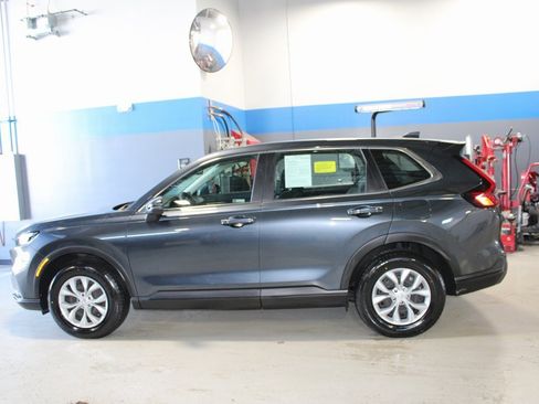Used 2023 Honda CR-V LX image 15