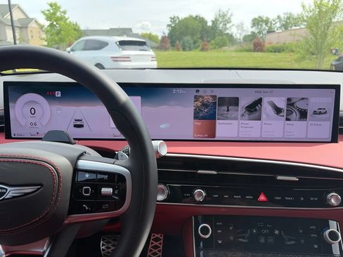 New 2026 Genesis GV70 3.5T Sport Prestige AWD/4WD image 18