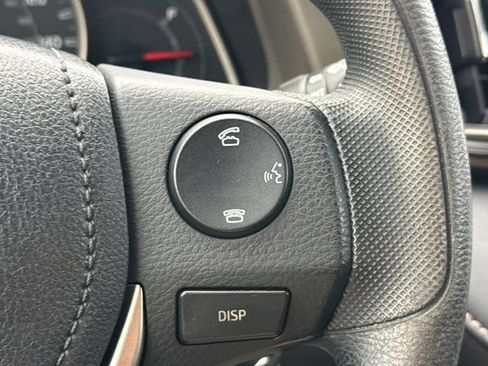 Used 2014 Toyota RAV4 XLE AWD/4WD image 32