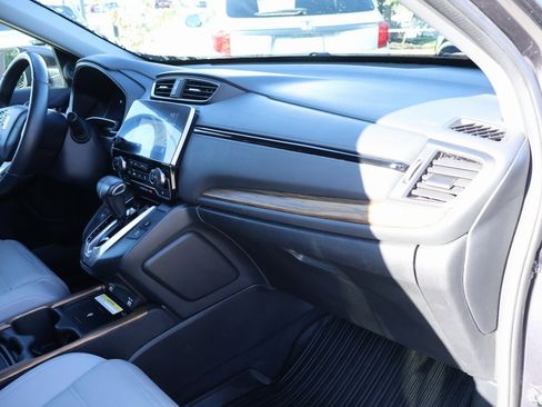 Certified 2022 Honda CR-V Touring image 9