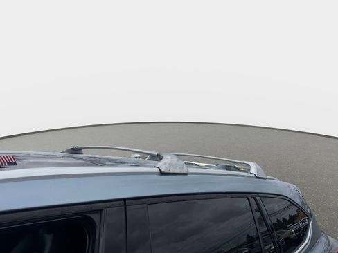 Used 2022 Toyota Highlander XLE image 8