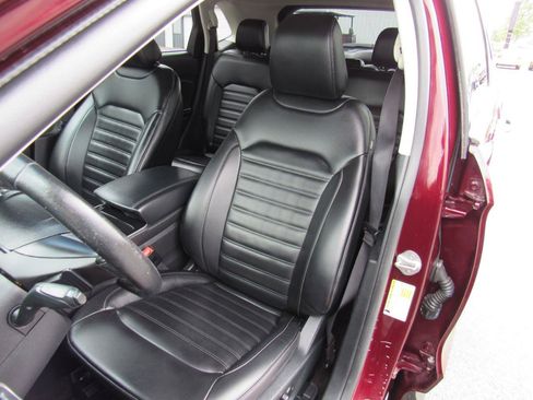 Used 2020 Ford Edge SEL w/ Convenience Package AWD/4WD image 16
