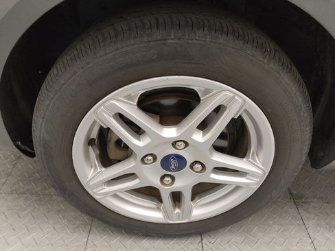 Used 2019 Ford Fiesta SE image 31