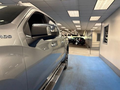 New 2026 Chevrolet Silverado 1500 LTZ w/ LTZ Convenience Package II AWD/4WD image 17