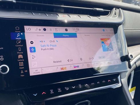 New 2026 Jeep Grand Cherokee Limited w/ Luxury Tech Group II RWD image 47