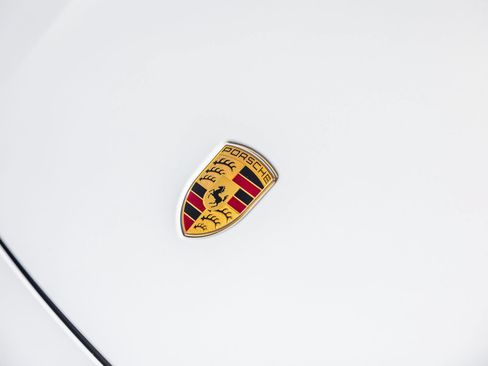 Certified 2023 Porsche Taycan 4S AWD/4WD image 22