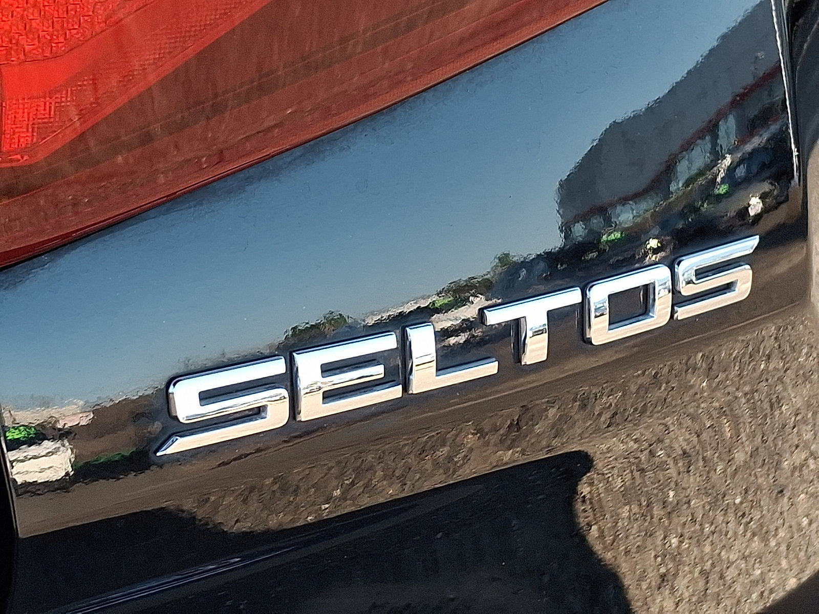 Used 2021 Kia Seltos LX AWD/4WD image 32