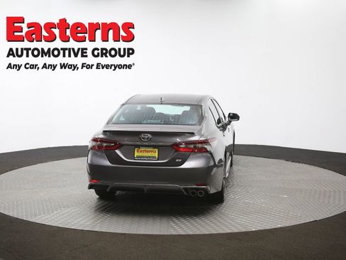 Used 2024 Toyota Camry SE image 38