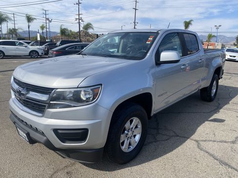 Used 2018 Chevrolet Colorado W/T w/ WT Convenience Package RWD image 2