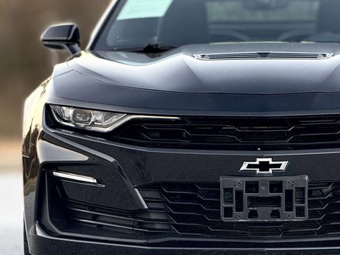Used 2019 Chevrolet Camaro SS image 13