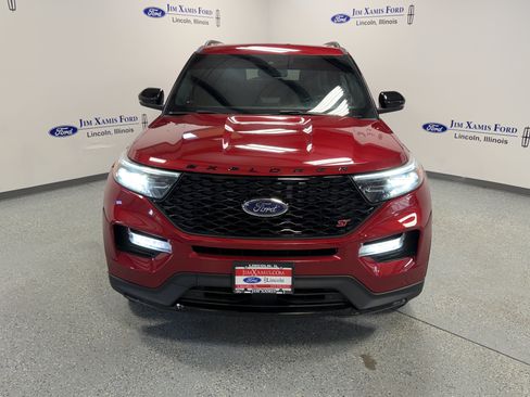 Used 2021 Ford Explorer ST w/ Equipment Group 401A AWD/4WD image 2