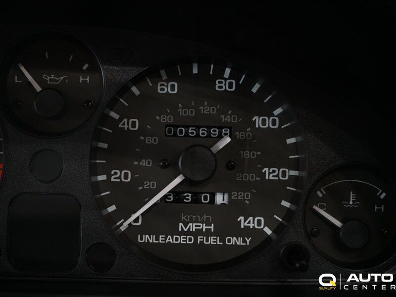 Used 1996 MAZDA MX-5 Miata RWD image 41