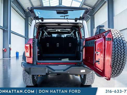 New 2026 Ford Bronco Heritage Edition AWD/4WD image 32