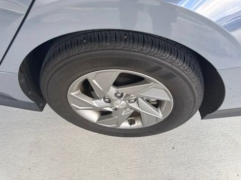 Used 2025 Hyundai Sonata SE FWD image 20