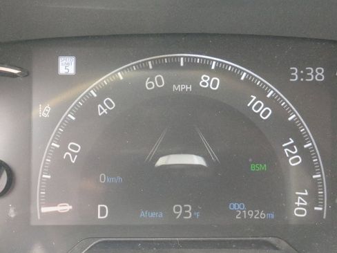 Used 2023 Toyota RAV4 XLE w/ Convenience Package FWD image 14