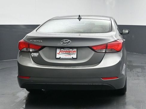 Used 2014 Hyundai Elantra SE w/ Option Group 02 image 8