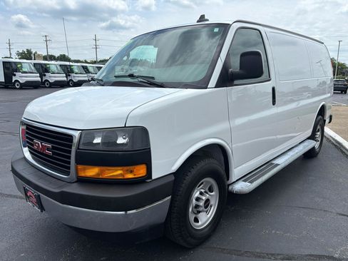 Used 2020 GMC Savana 2500 w/ Driver Convenience Package RWD image 7
