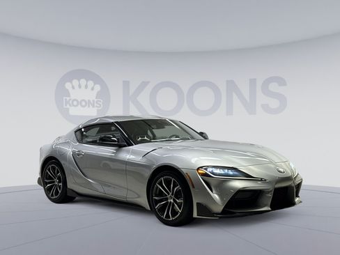 Used 2021 Toyota Supra w/ Safety & Technology Package RWD image 22