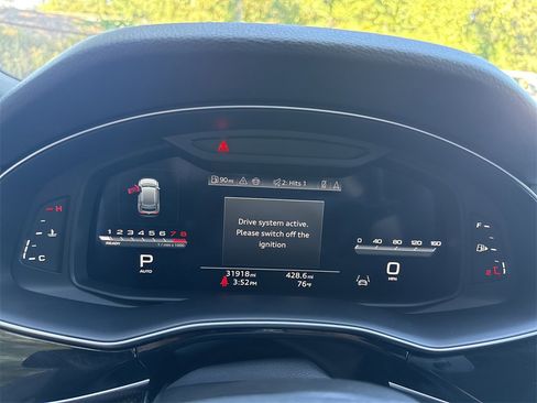 Used 2023 Audi SQ8 Prestige image 27