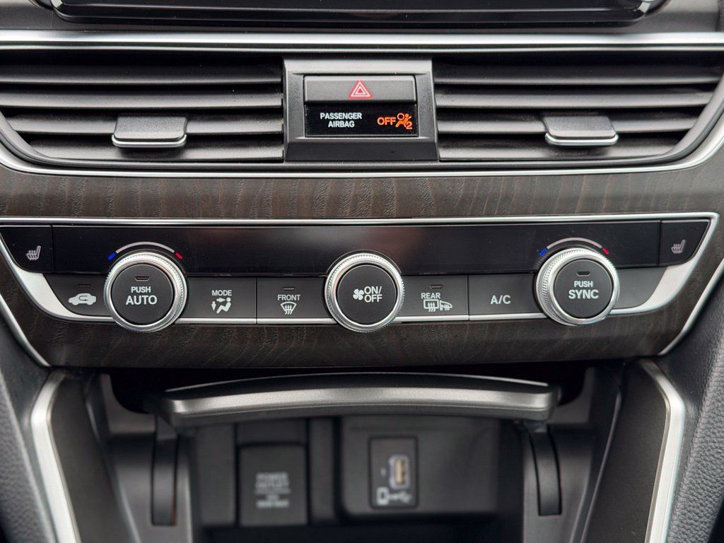 Used 2019 Honda Accord EX-L image 11