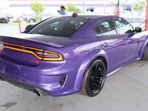 Used 2023 Dodge Charger SRT Hellcat w/ Harman/Kardon Audio Group RWD image 5