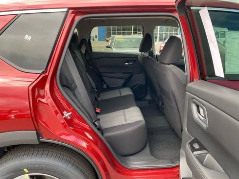 New 2026 Nissan Rogue SV w/ Cold Weather Package image 24