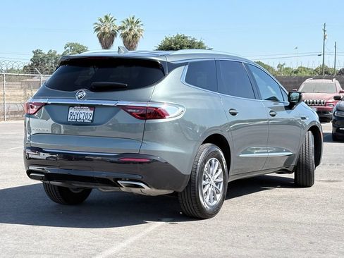 Used 2024 Buick Enclave Essence FWD image 5