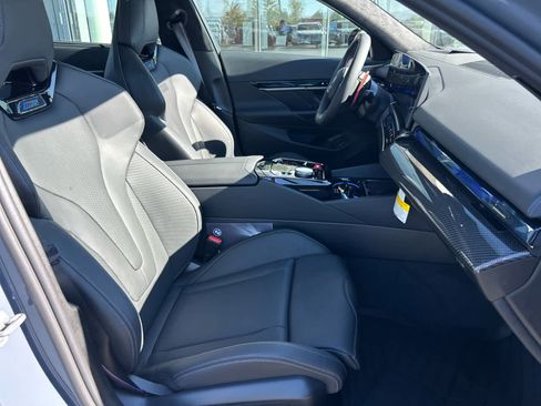 New 2026 BMW M5 w/ Executive Package AWD/4WD image 12