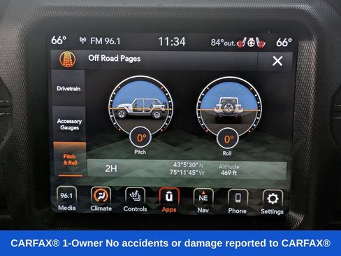 Used 2023 Jeep Wrangler Unlimited Sahara w/ Cold Weather Group AWD/4WD image 9
