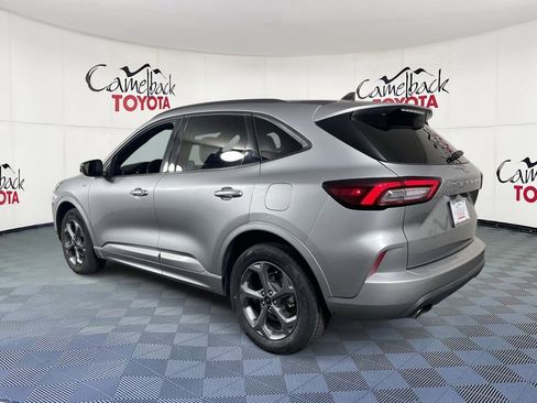Used 2024 Ford Escape ST-Line image 5