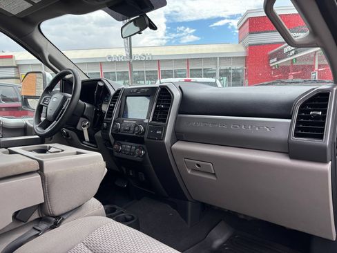 Used 2021 Ford F350 XLT w/ XLT Premium Package AWD/4WD image 26