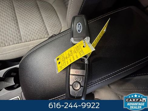 Used 2022 Ford Escape SE w/ Cold Weather Package AWD/4WD image 25