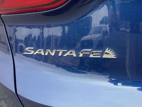 Used 2020 Hyundai Santa Fe SEL FWD image 4