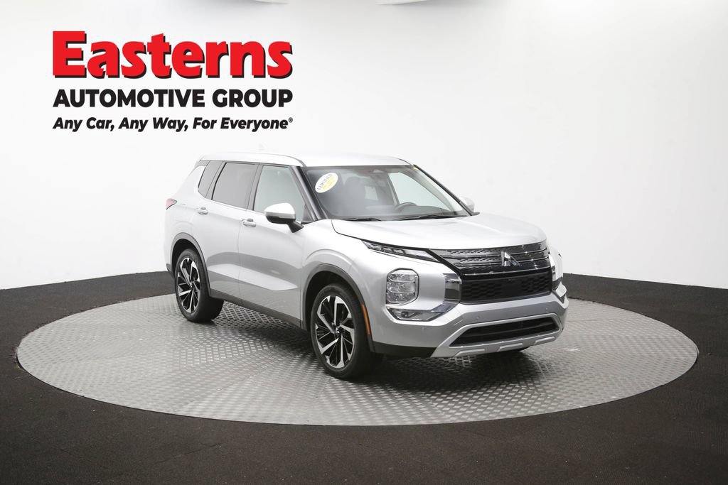 Used 2024 Mitsubishi Outlander SE FWD image 51