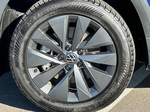 Used 2024 Volkswagen Taos S FWD image 43