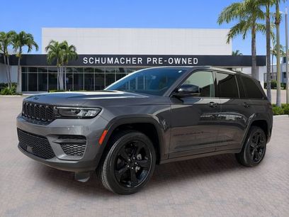 Used 2024 Jeep Grand Cherokee Altitude
