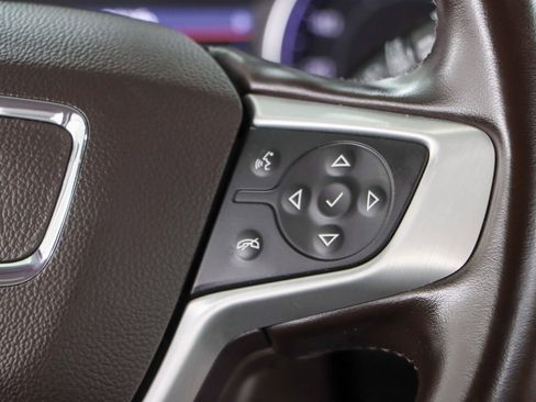 Used 2023 GMC Acadia SLT AWD/4WD image 14