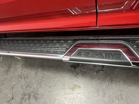 Used 2024 RAM 2500 Big Horn w/ Bed Utility Group image 10