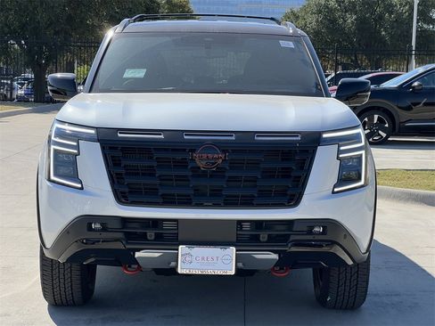 New 2026 Nissan Armada PRO-4X w/ Captain's Chari Seat Package image 7