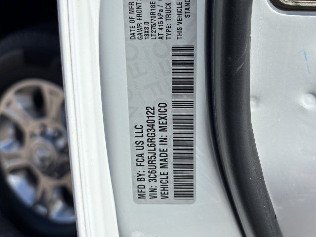 Used 2024 RAM 2500 Big Horn AWD/4WD image 34