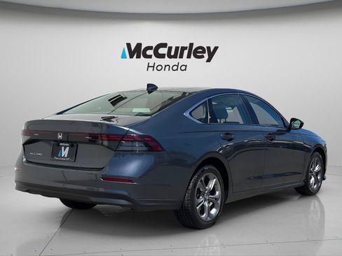 Used 2024 Honda Accord EX image 3
