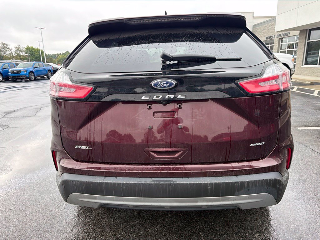 Used 2023 Ford Edge SEL w/ Convenience Package AWD/4WD image 3