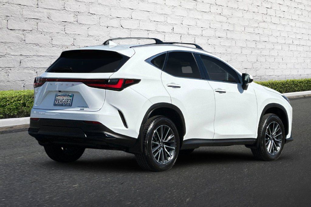 Certified 2026 Lexus NX 350h AWD w/ Accessory Package (2T) image 4